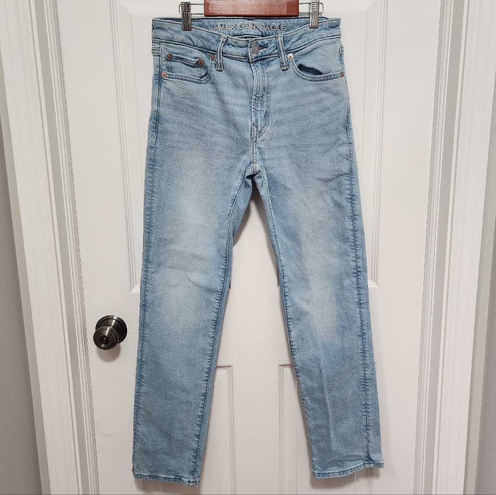 American Eagle men's 29x30 airflex+ slim straight jeans